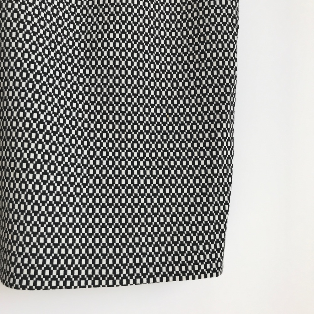 NANETTE LAPORE Sleeveless Black White Geometric Stitch Pattern Dress - Picture 4 of 7